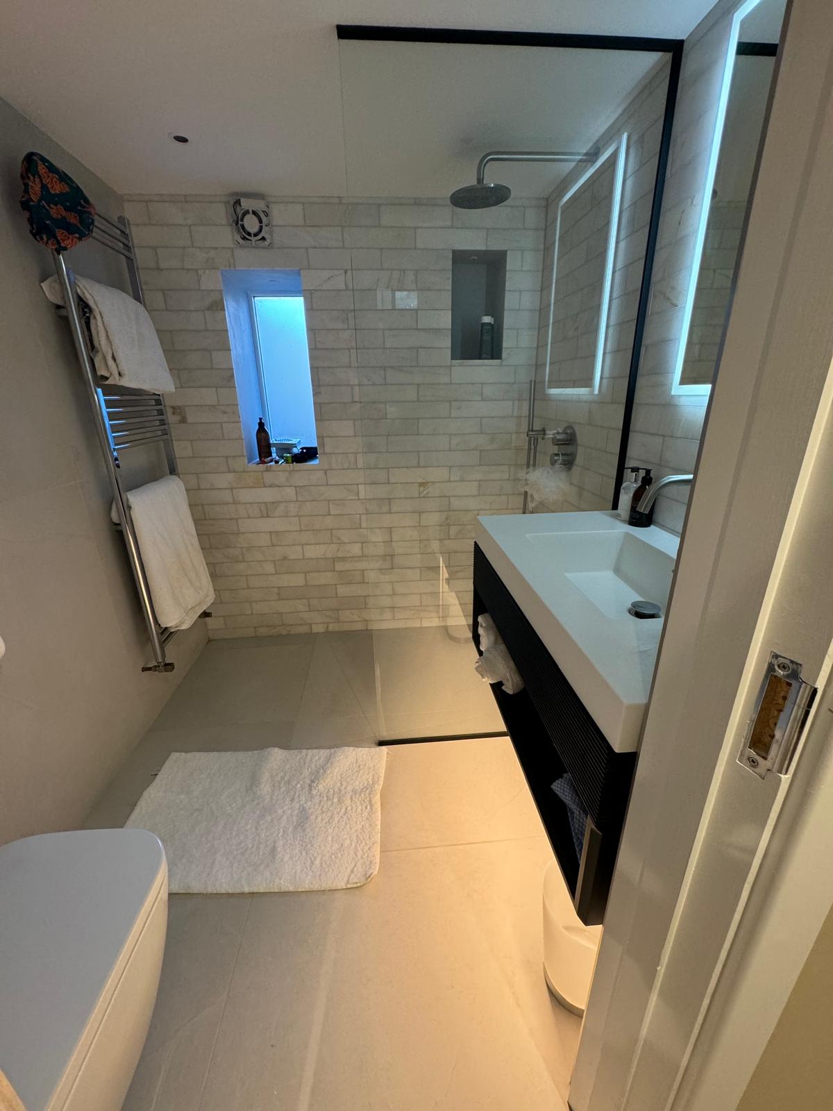 Bathroom 13